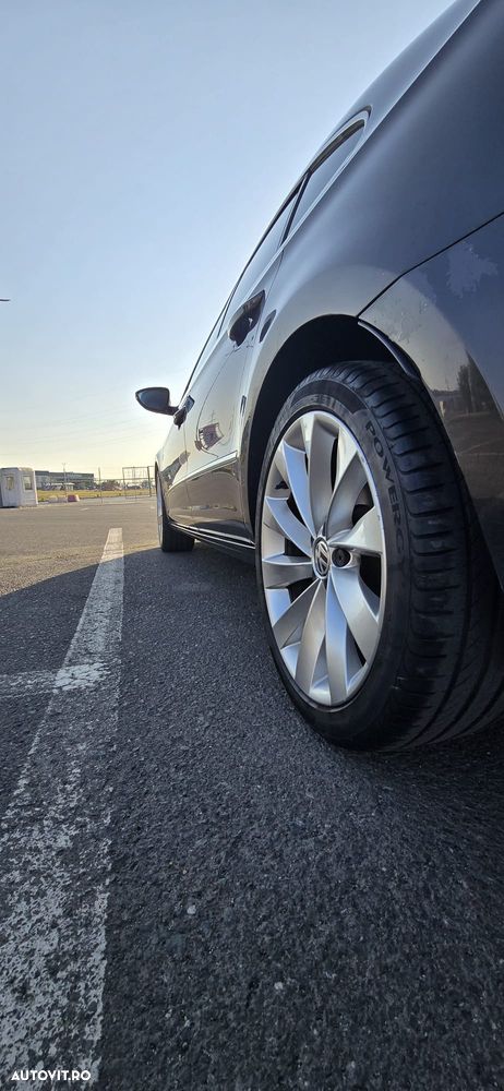Volkswagen Passat CC 2.0 TDI BMT DSG - 5
