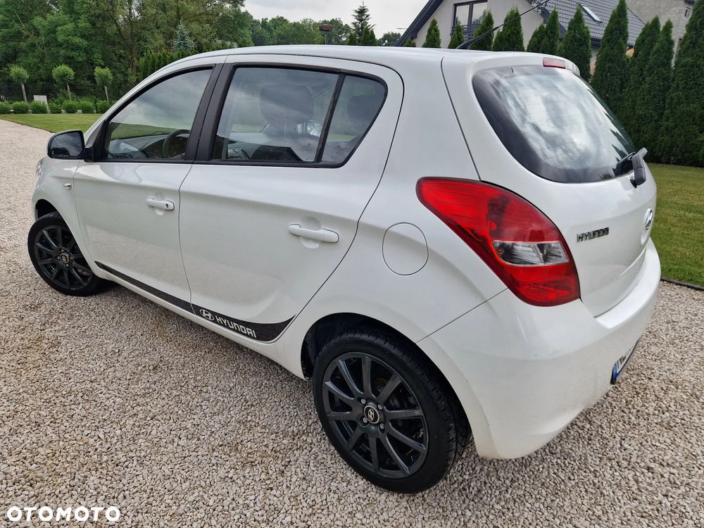 Hyundai i20 1.2 Edition Plus - 26