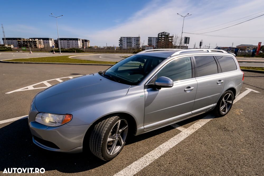 Volvo V70 - 1