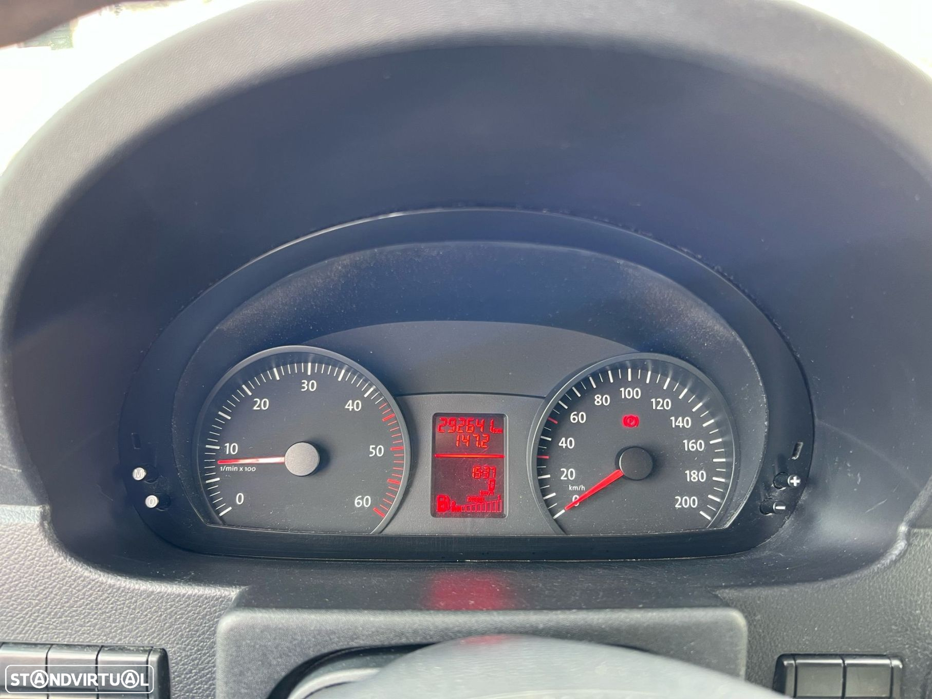 VW Crafter 35 2.5 TDi 164 Média - 25