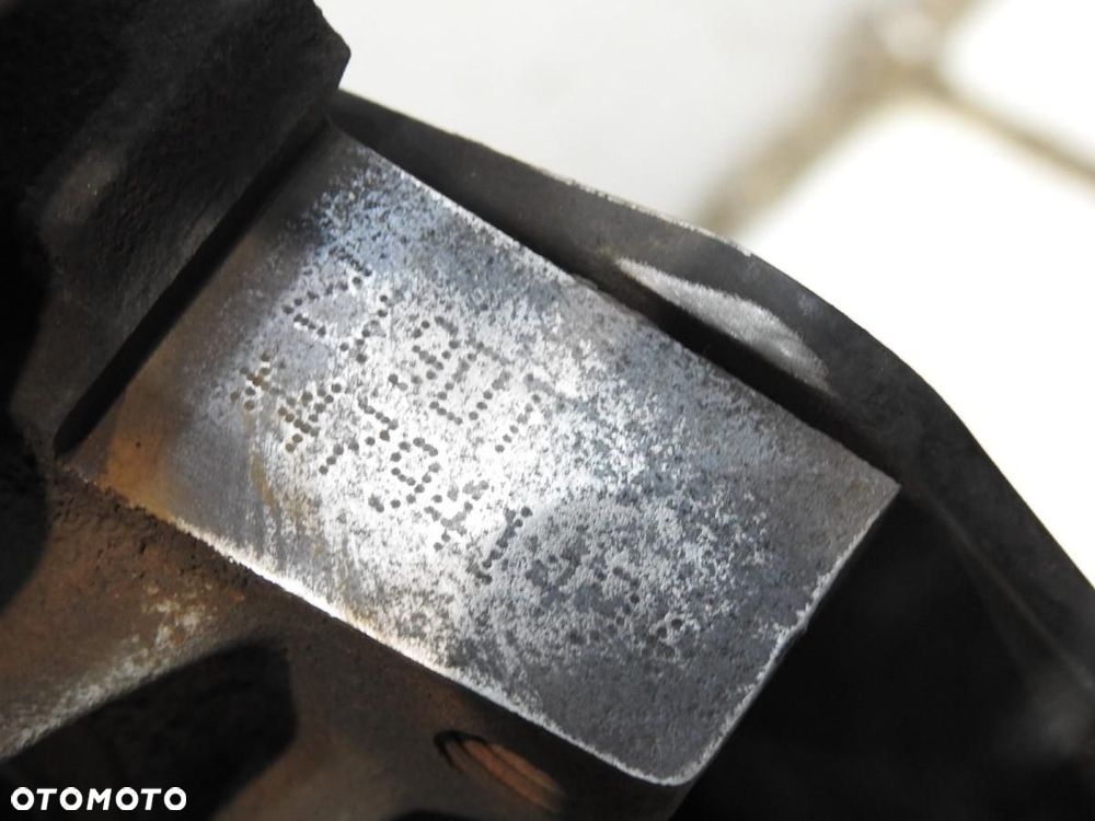 SILNIK OPEL ZAFIRA B 1.9 CDTI Z19DT - 8