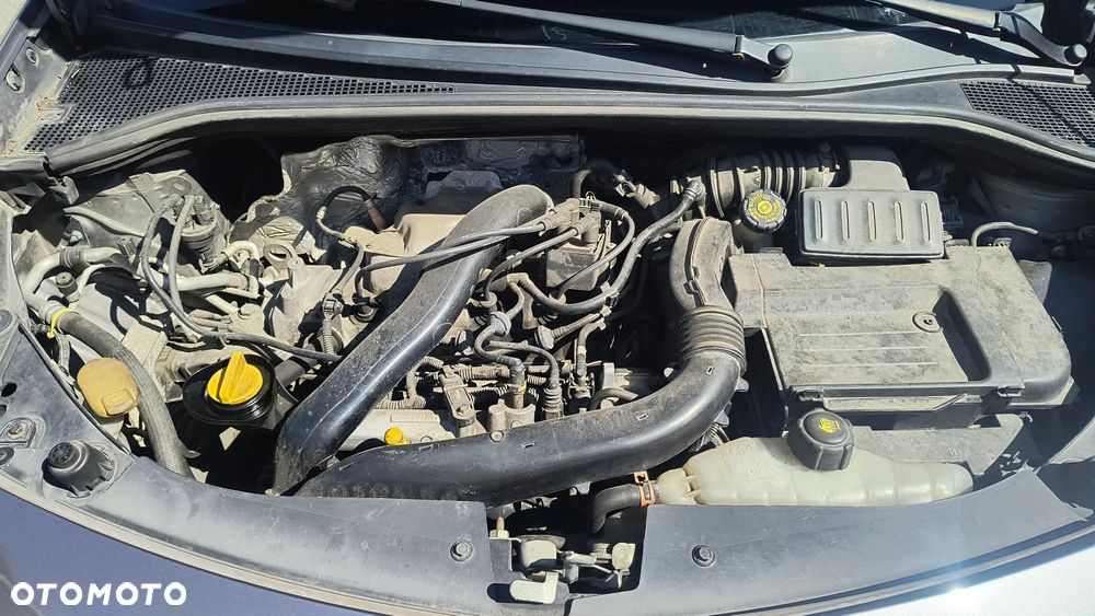 Renault Clio 1.2 16V TCE Alize Euro5 - 15
