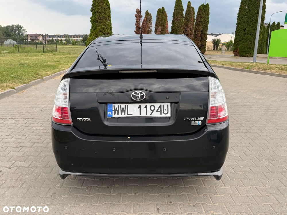 Toyota Prius 1.5 VVT-i Prestige - 6
