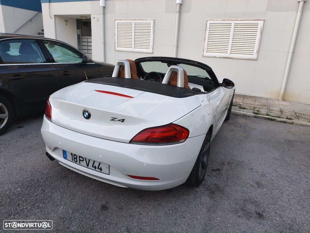 BMW Z4 sDrive23i - 12