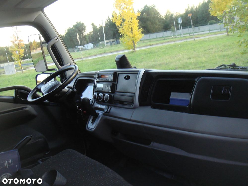 Mitsubishi FUSO CANTER - 18