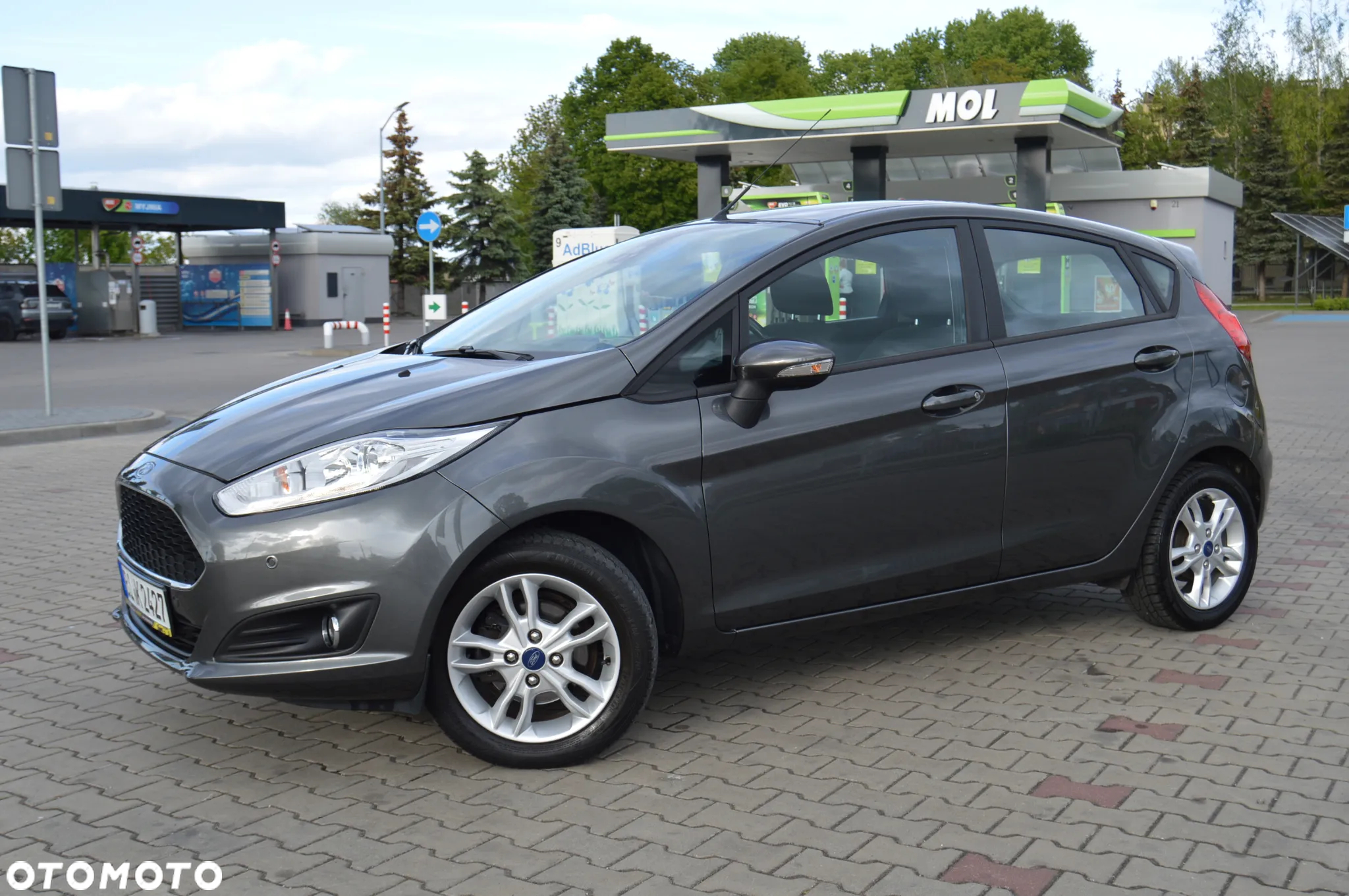 Ford Fiesta 1.0 EcoBoost Start-Stop SYNC Edition - 16