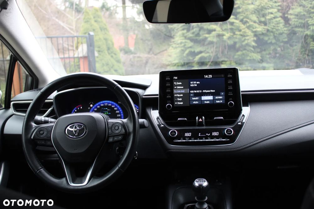 Toyota Corolla 1.6 Comfort - 26