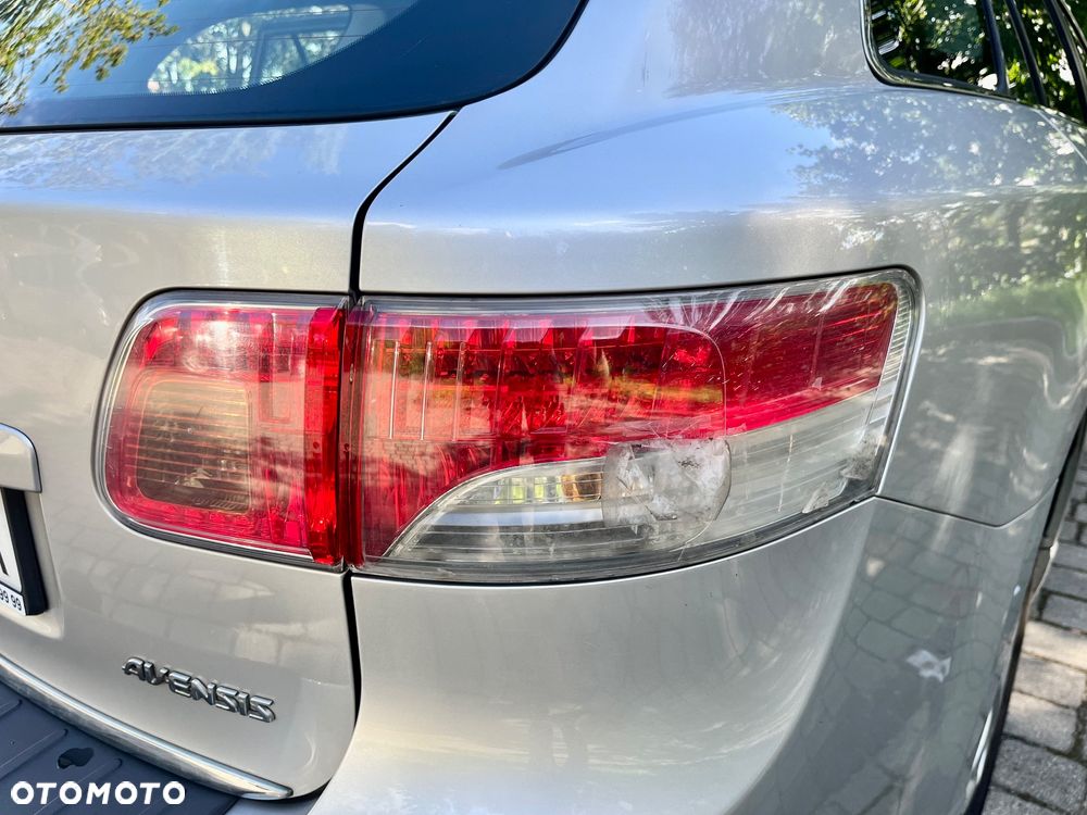 Toyota Avensis 2.0 D-4D Sol - 20