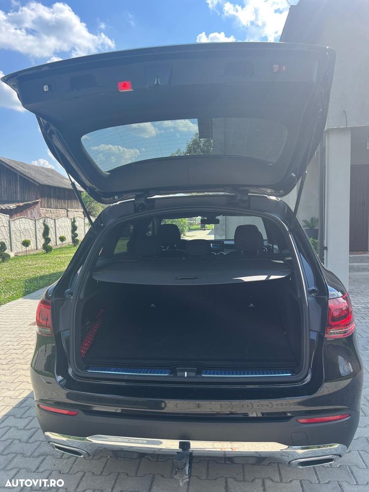 Mercedes-Benz GLC - 4