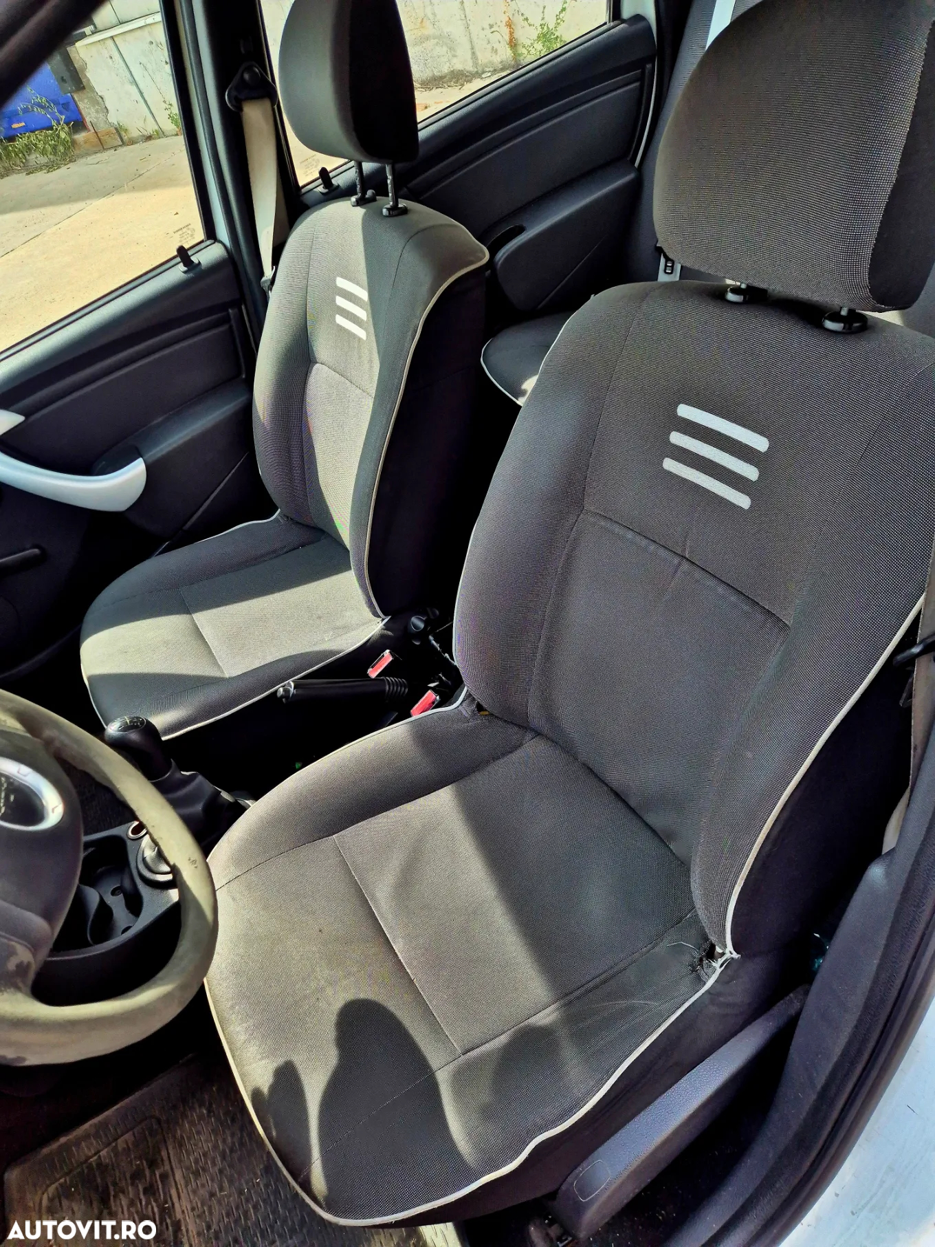Dacia Logan - 8