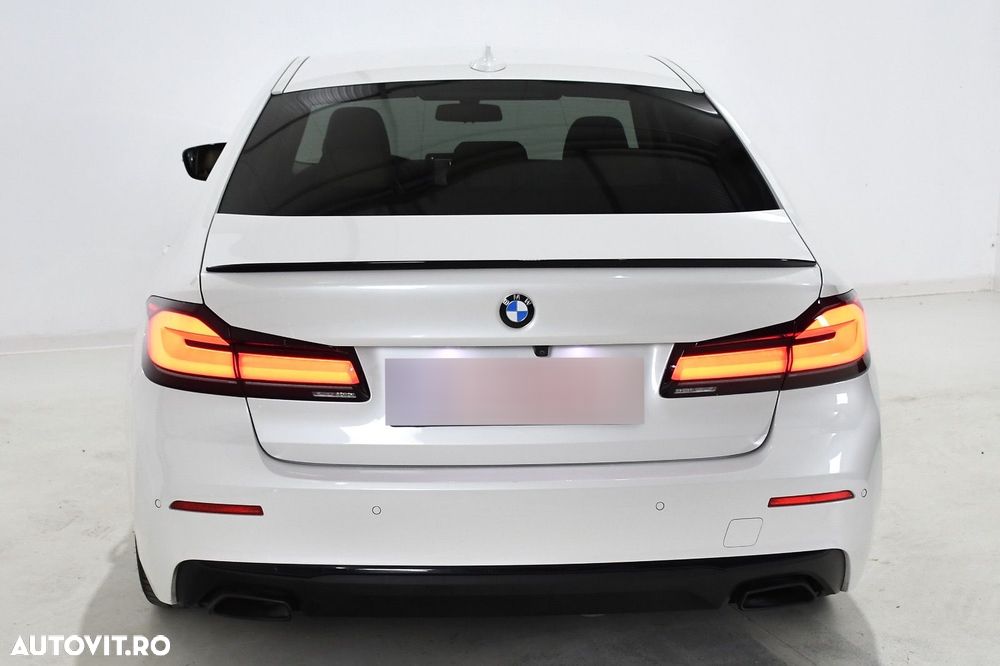 BMW Seria 5 520d xDrive Aut. Luxury Line - 3