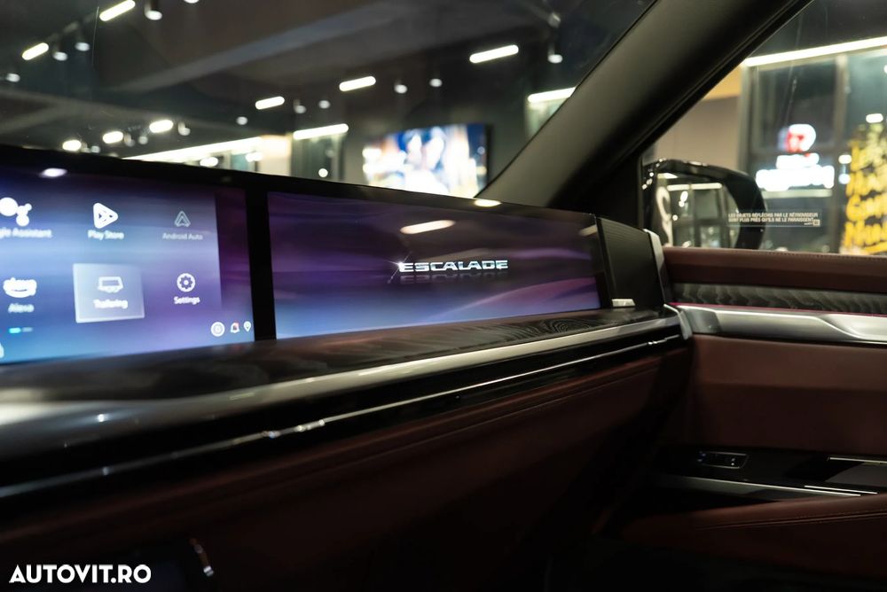 Cadillac Escalade - 11