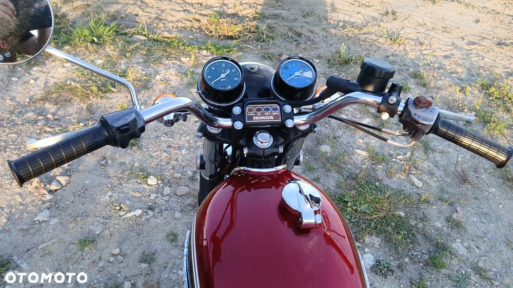 Honda CB - 16