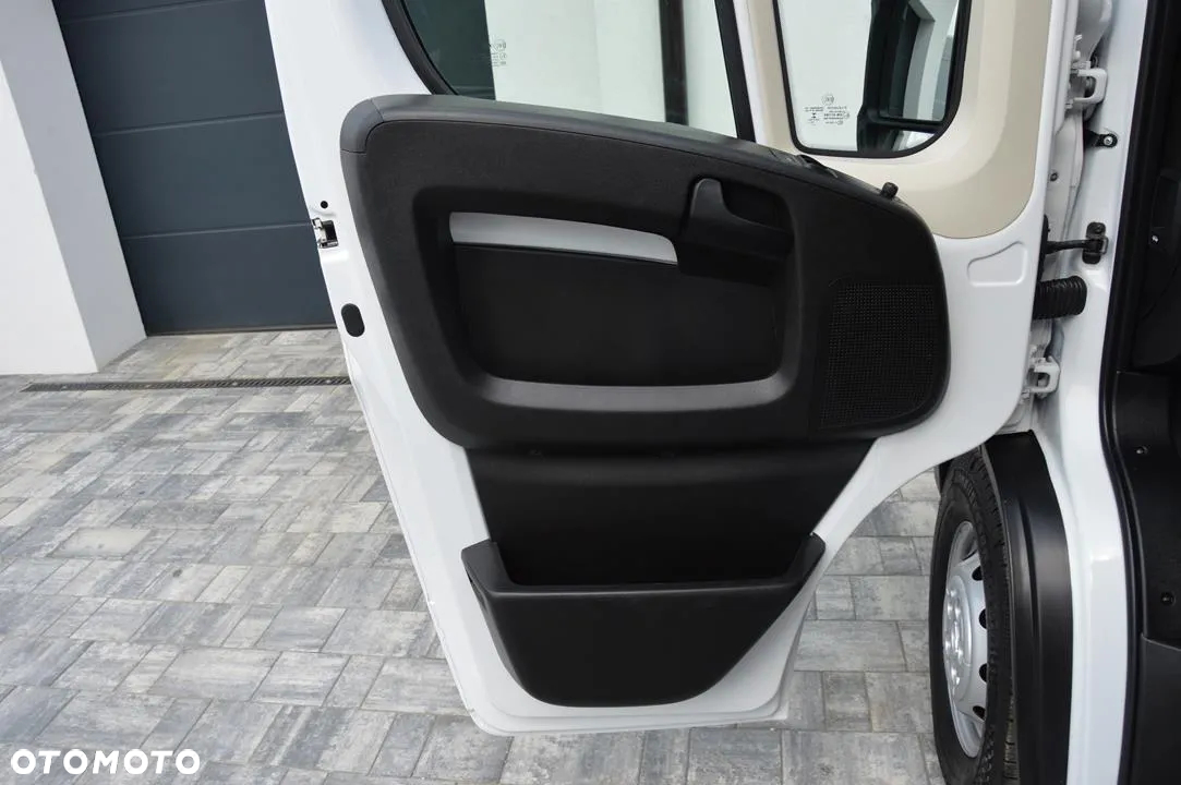 Opel Movano - 22