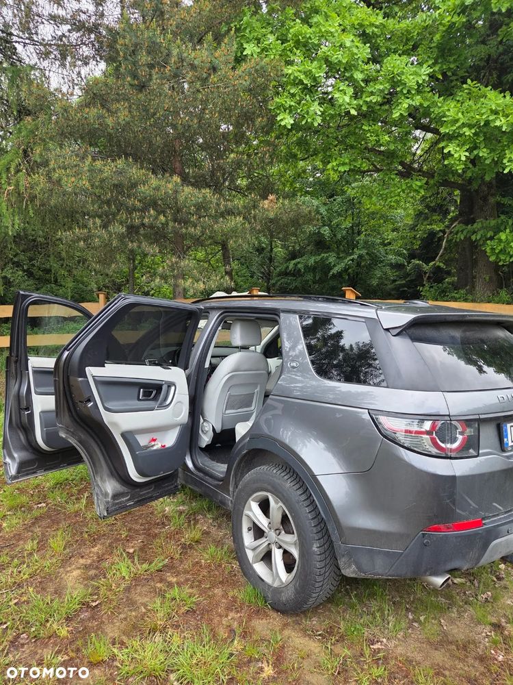 Land Rover Discovery Sport 2.0 TD4 SE - 2