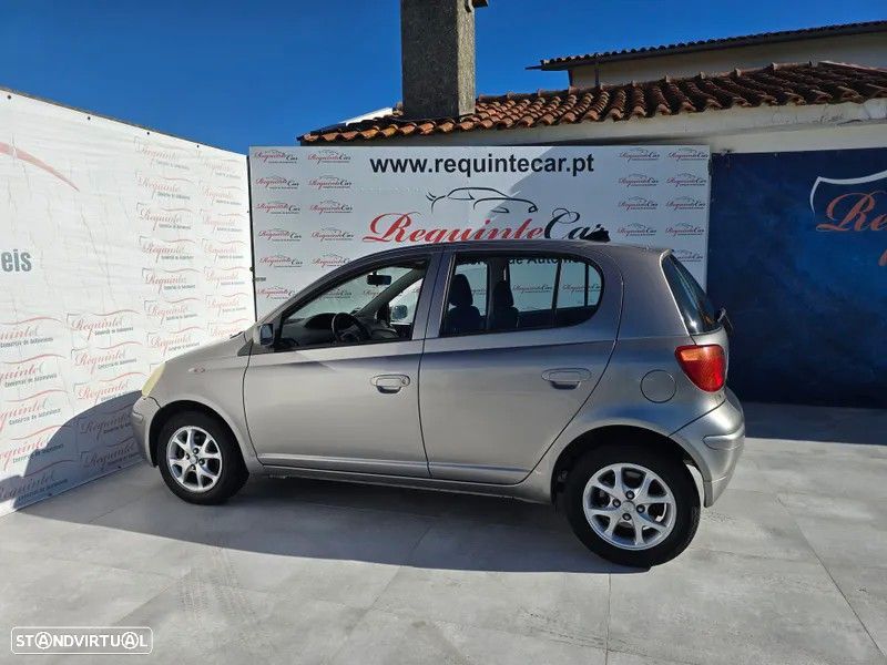 Toyota Yaris 1.0 Sol MMT AC - 13