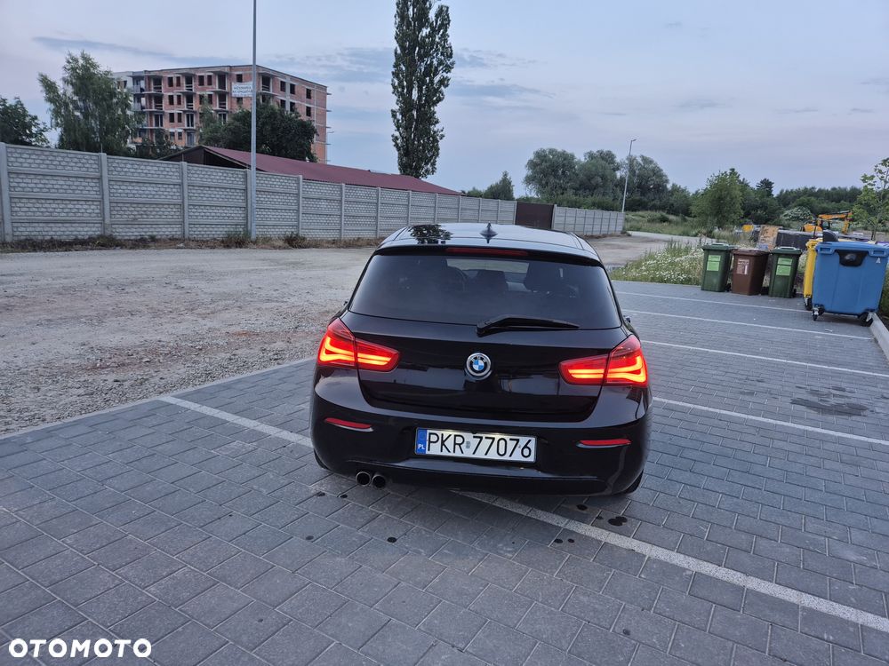 BMW Seria 1 120i GPF Urban Line - 6