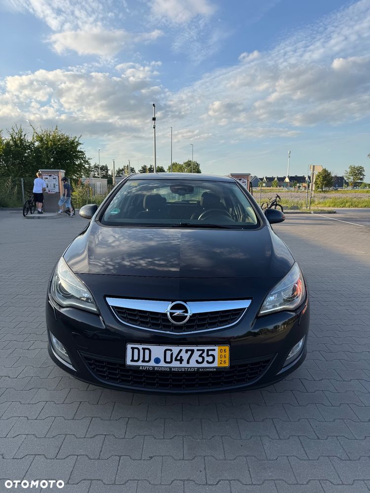 Opel Astra - 2