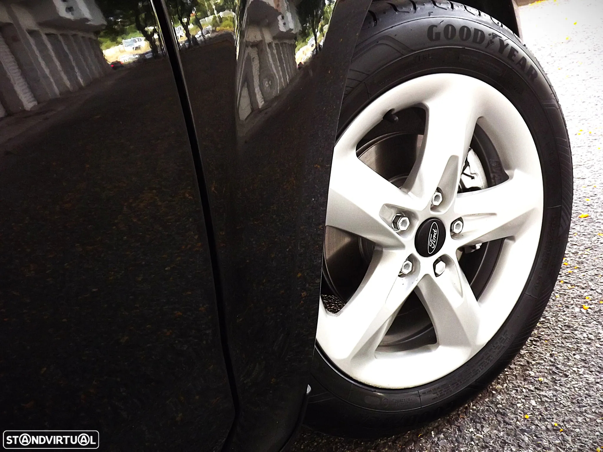 Ford Focus SW 1.6 TDCi Titanium - 28