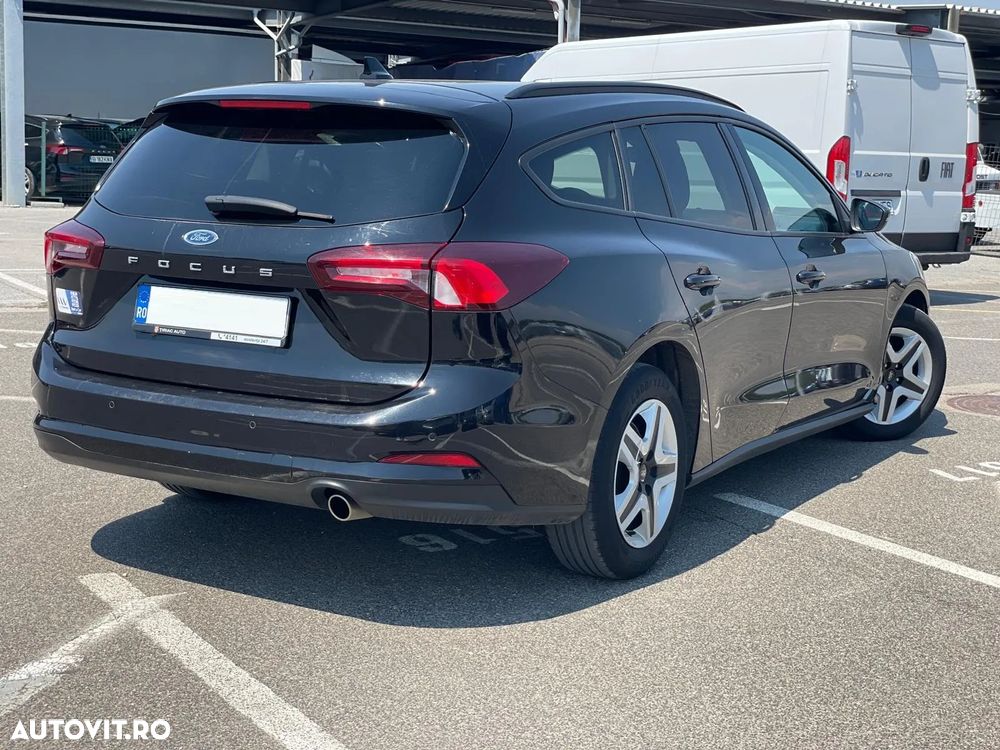 Ford Focus 1.0 EcoBoost Trend - 5
