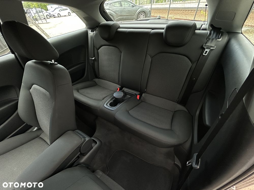 Audi A1 3-drzwiowe 1.2 TFSI Attraction - 40