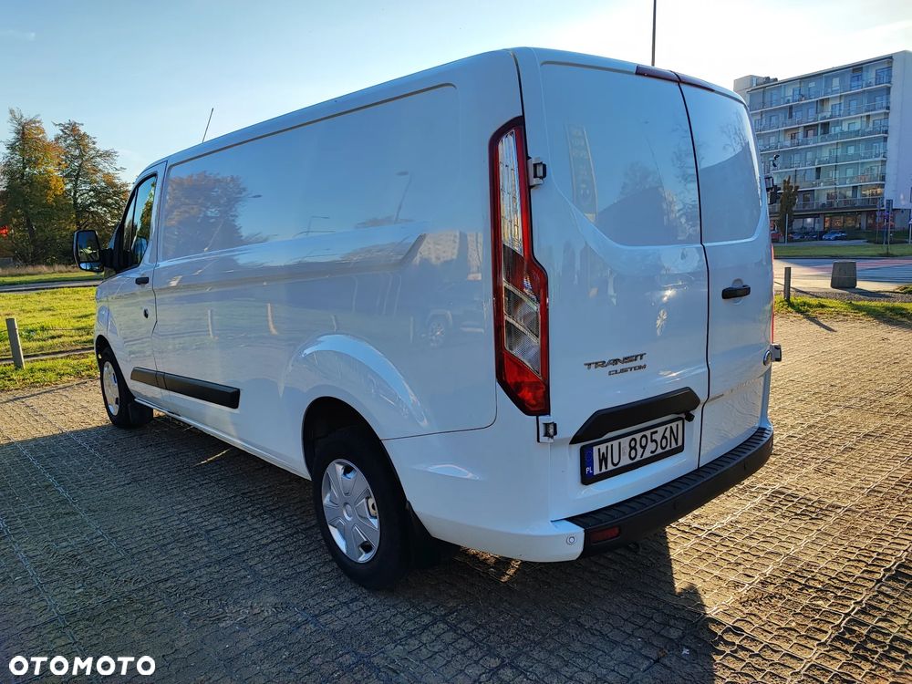 Ford Transit Custom - 8