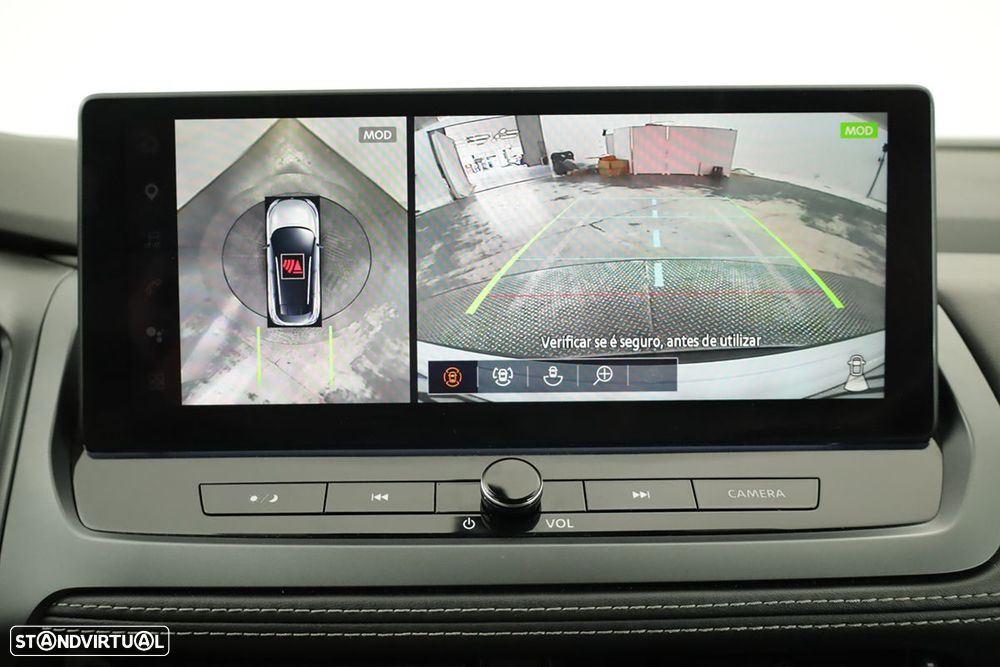 Nissan Qashqai 1.3 DIG-T N-Connecta LED Xtronic - 12