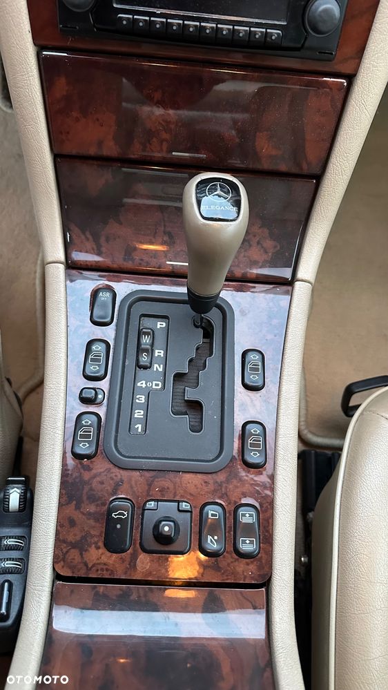 Mercedes-Benz Klasa E - 12