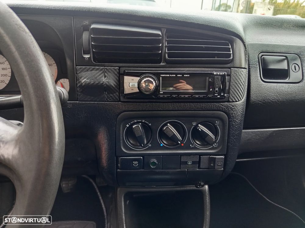 VW Golf 1.9 TDi GL - 16