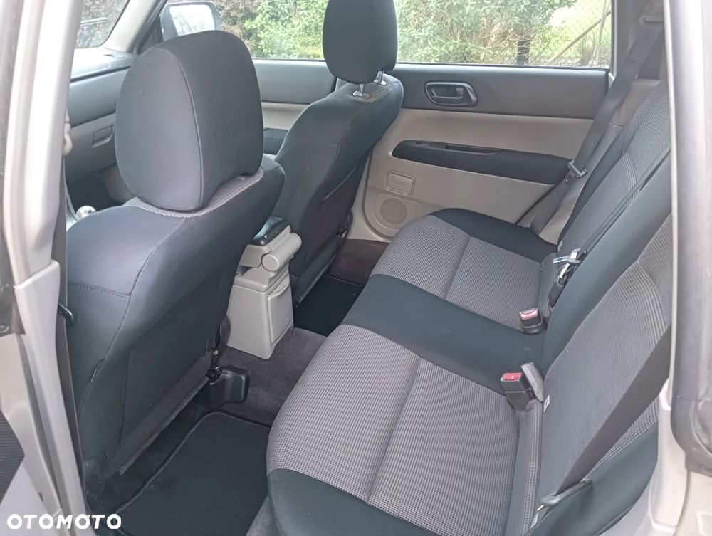 Subaru Forester 2.0X Plus - 6