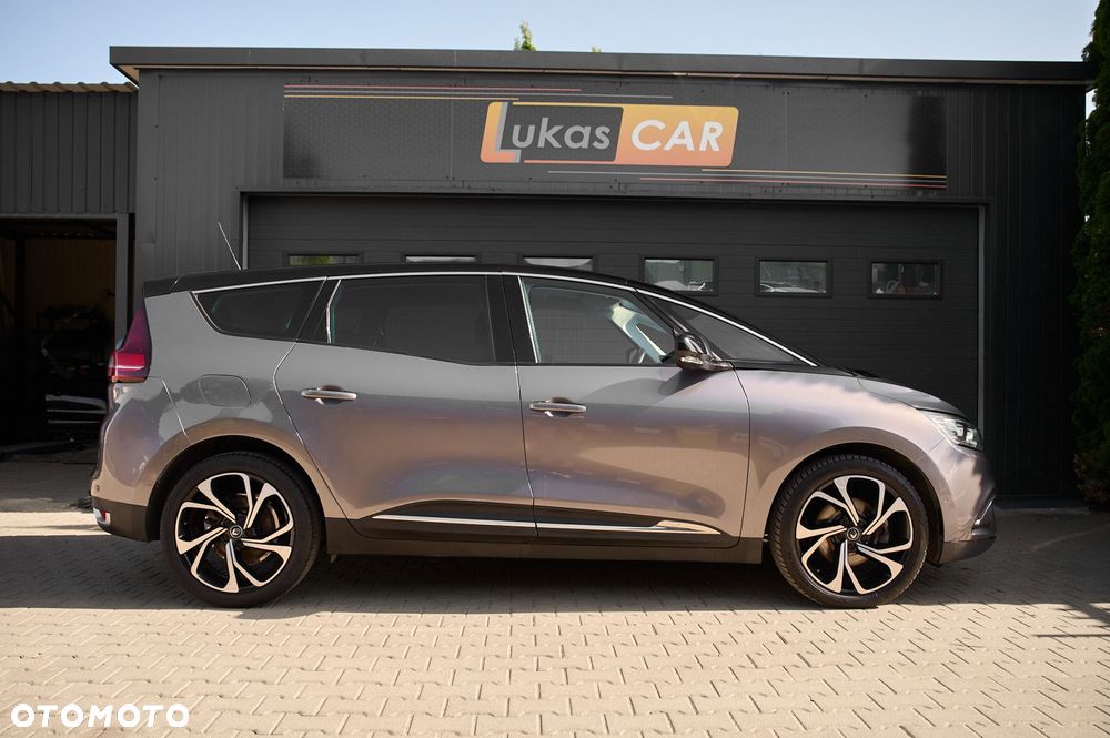 Renault Grand Scenic - 13
