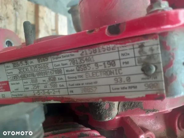 Silnik Cummins QSB5.9-190 McCormick XTX215 - 11