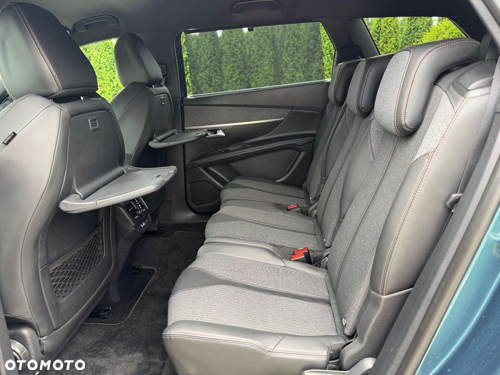 Peugeot 5008 THP 165 EAT6 Allure - 35
