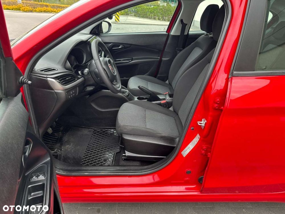 Fiat Tipo - 25