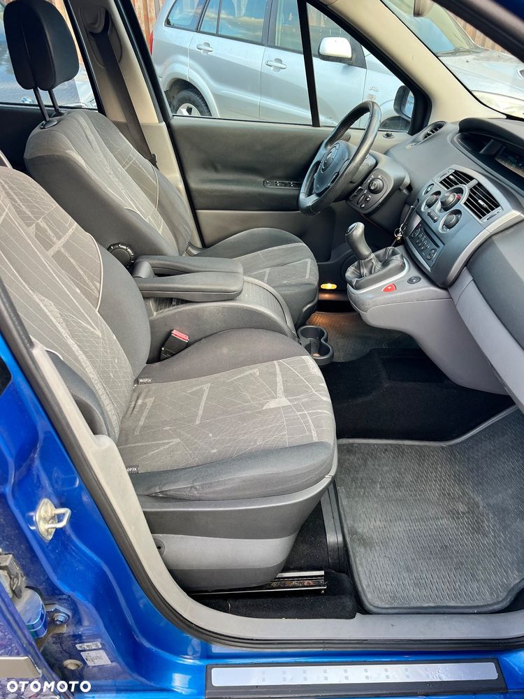 Renault Scenic 1.5 dCi Dynamique - 12