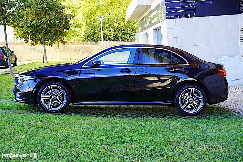 Mercedes-Benz A 250 Limousine e AMG Line - 3