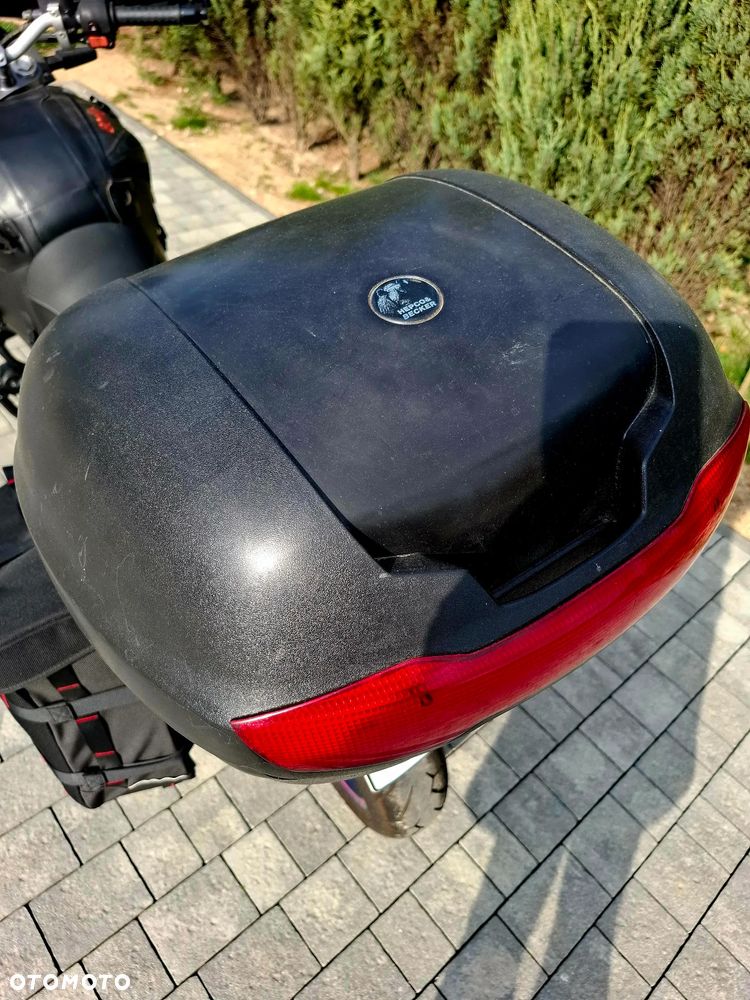 Aprilia Pegaso - 9