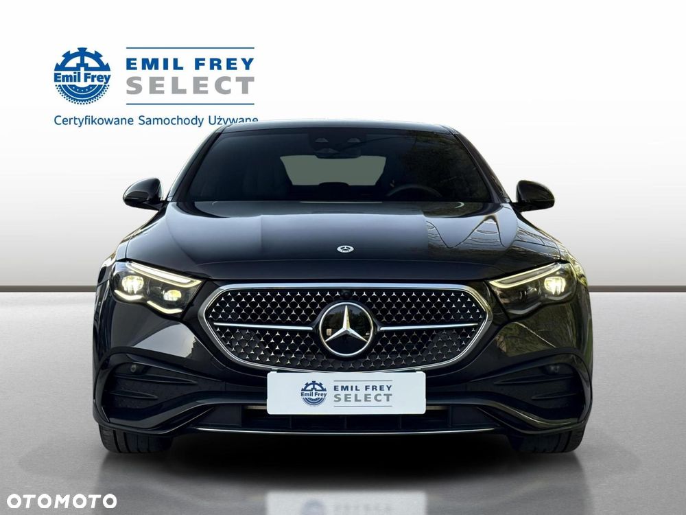 Mercedes-Benz Klasa E - 9