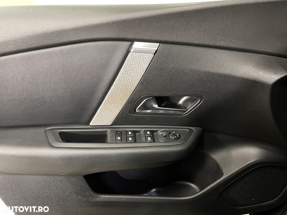 Citroën C4 1.2 PureTech S&S EAT8 Feel - 29