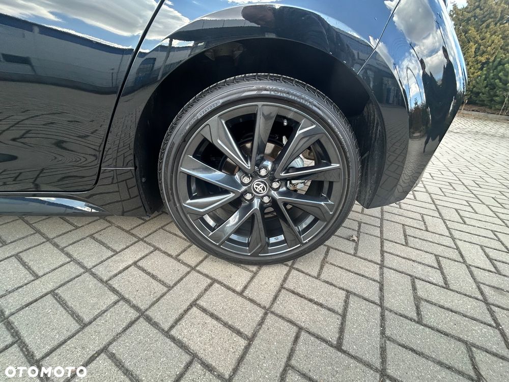 Toyota Corolla - 8