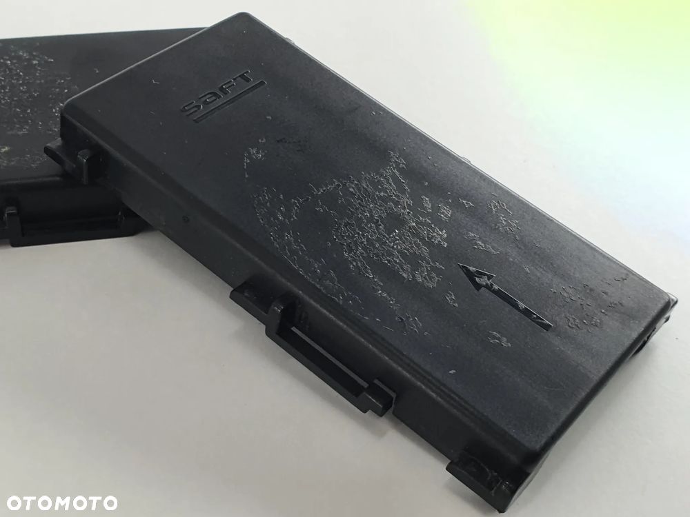 OSLONA AKUMULATORA ZASLEPKA  PEUGEOT E-VIVACITY - 5