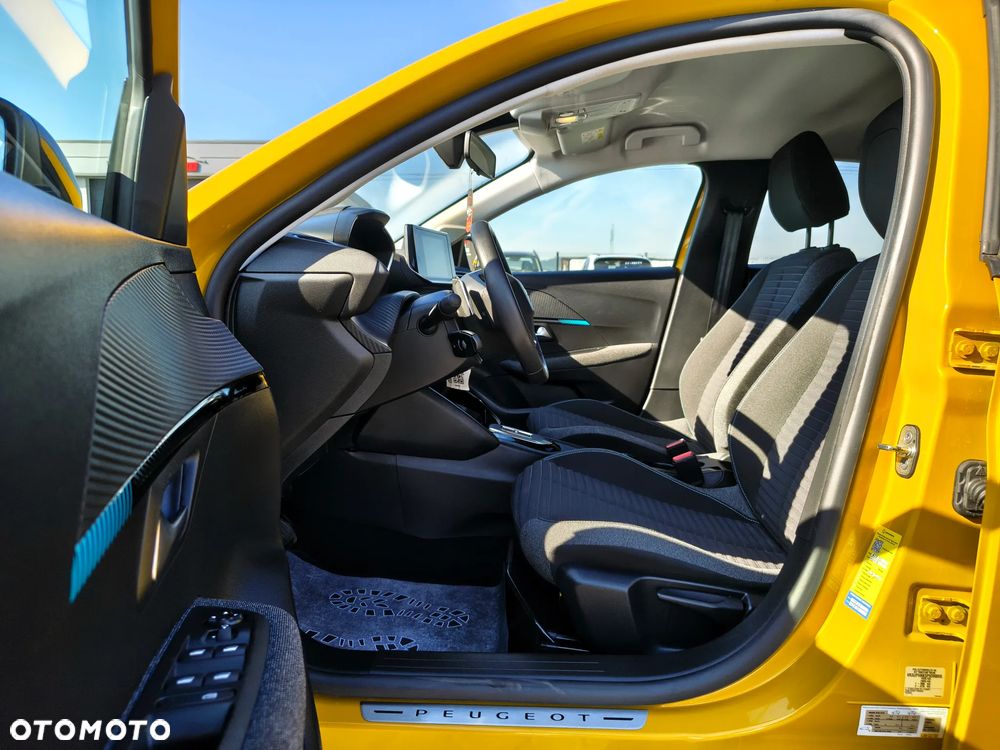 Peugeot 208 PureTech 100 EAT8 Active Pack - 19