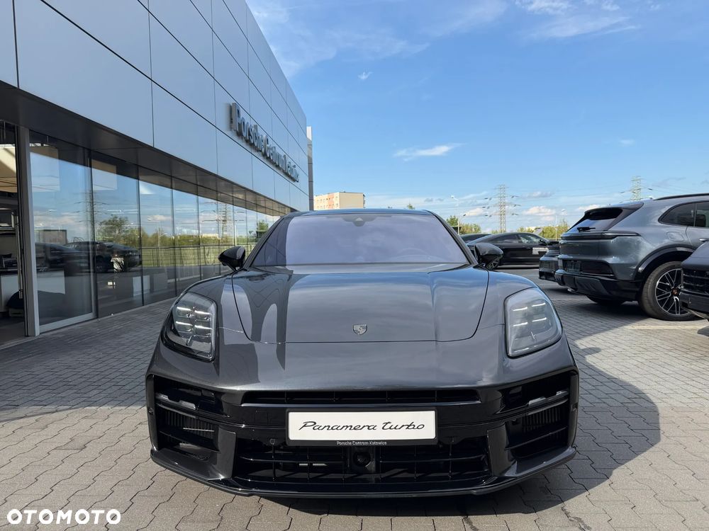 Porsche Panamera Turbo E-Hybrid - 3