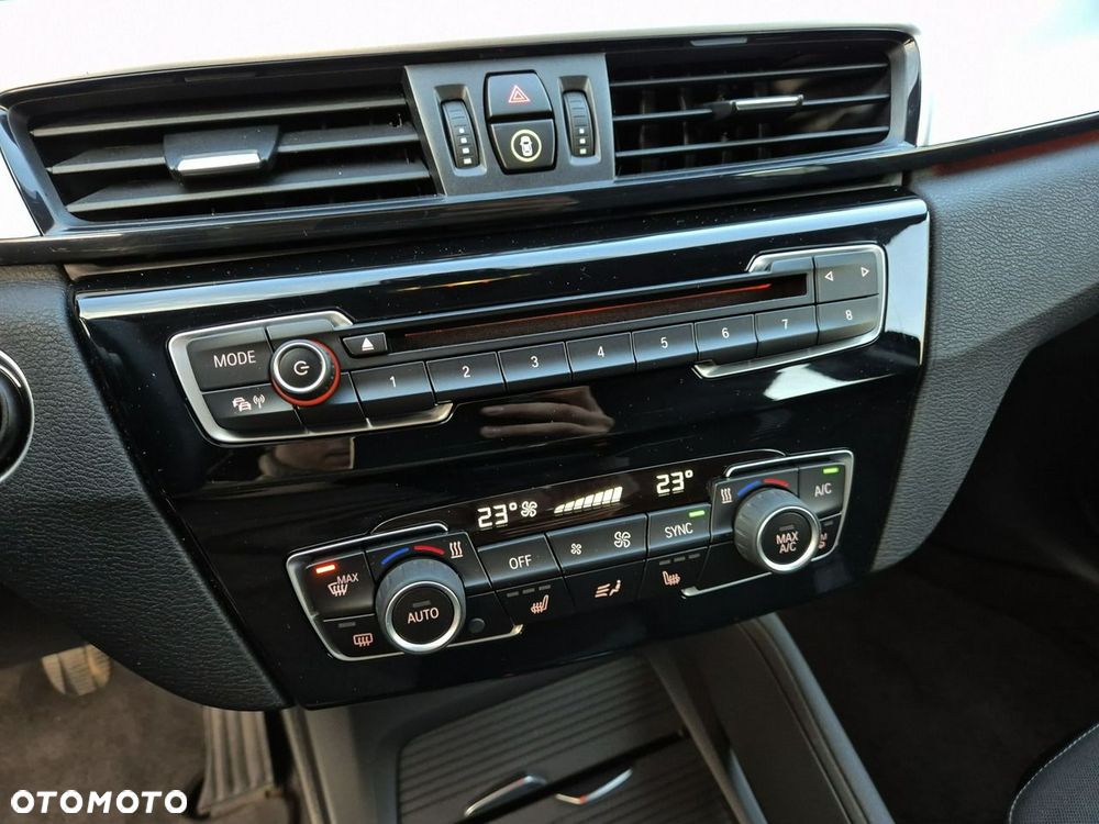 BMW X1 - 16