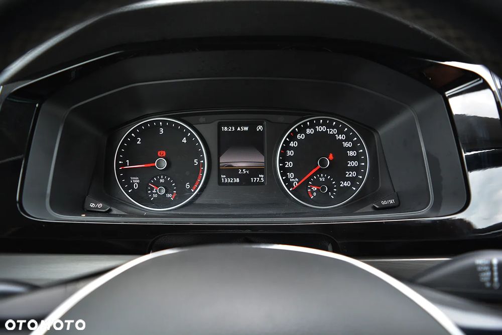 Volkswagen Multivan 2.0 TDI L1 Business DSG - 26