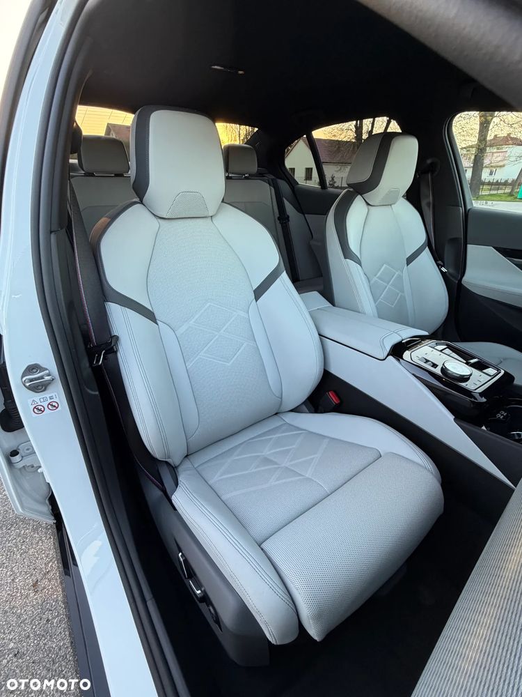 BMW Seria 5 520i mHEV Luxury Line sport - 12