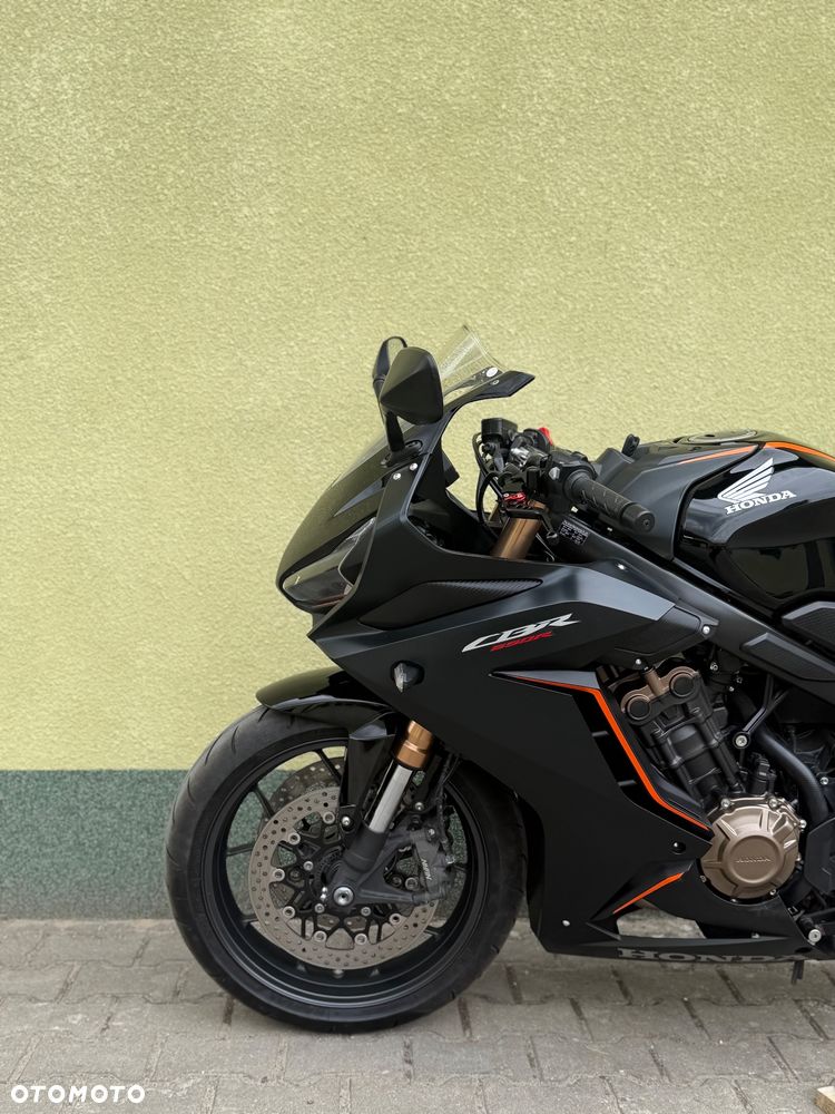 Honda CBR - 26