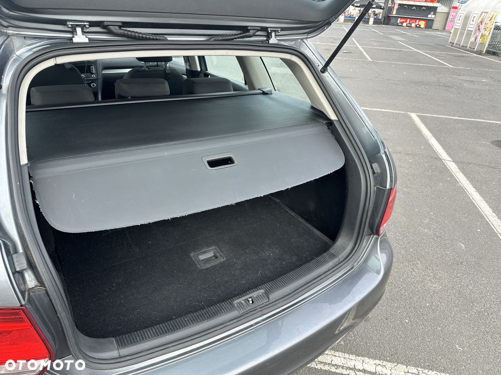 Volkswagen Golf 1.6 TDI BlueMot Trendline DSG - 17