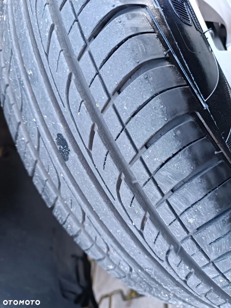 Skoda Fabia 1.0 Active - 18