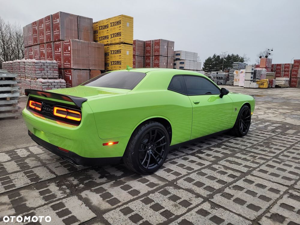 Dodge Challenger Automatik R/T Plus Scat Pack - 3
